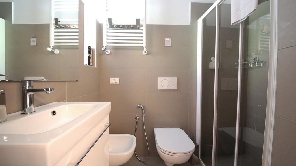 Affittacamere Smile Accomodation 아오스타 외부 사진